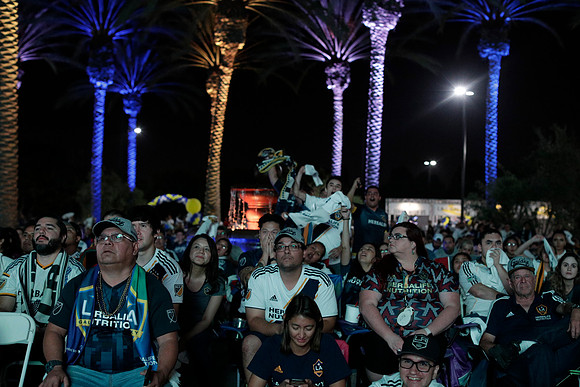10242019_GalaxyViewingParty_GA_0331