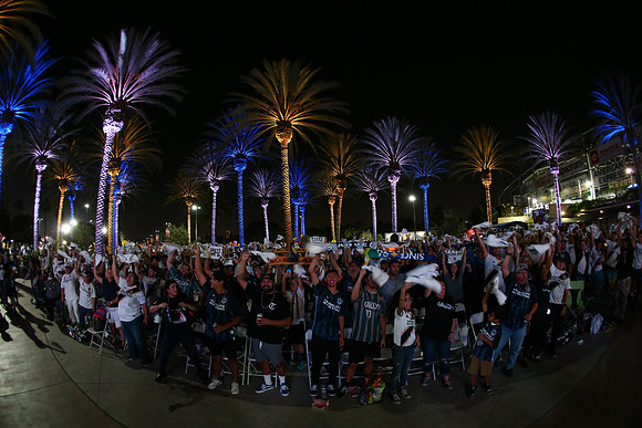 10242019_GalaxyViewingParty_GA_0870