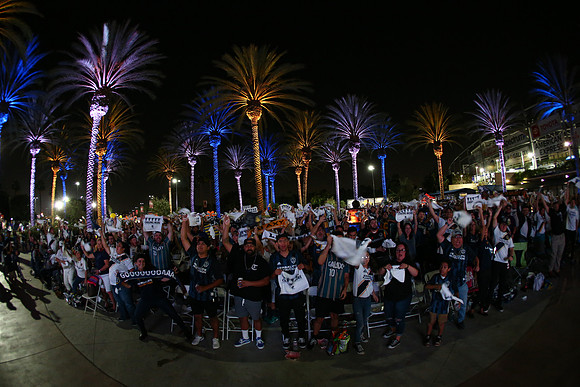 10242019_GalaxyViewingParty_GA_0851