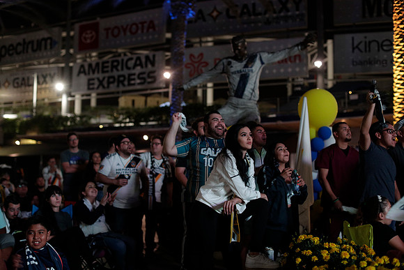 10242019_GalaxyViewingParty_GA_0327