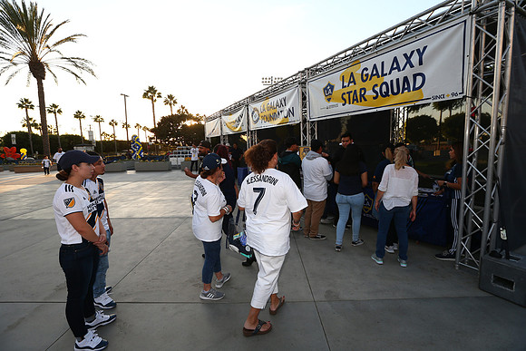10242019_GalaxyViewingParty_GA_0479