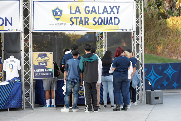 10242019_GalaxyViewingParty_GA_0176