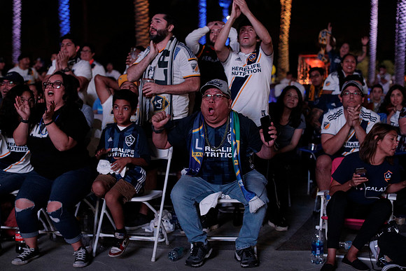 10242019_GalaxyViewingParty_GA_0412
