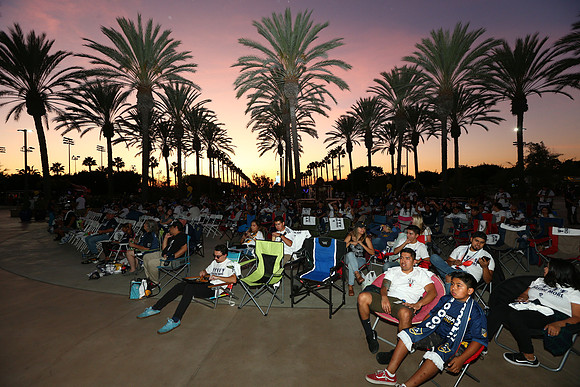 10242019_GalaxyViewingParty_GA_0673