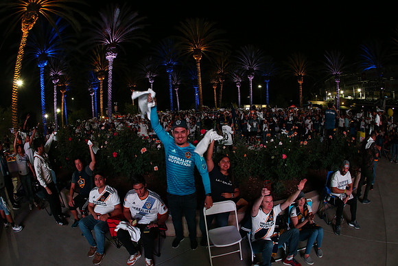 10242019_GalaxyViewingParty_GA_0915