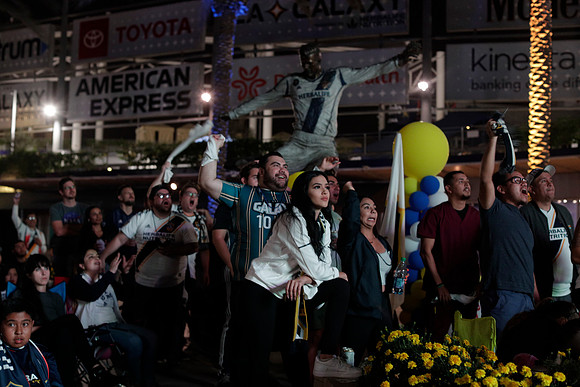 10242019_GalaxyViewingParty_GA_0323