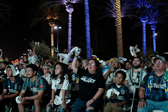 10242019_GalaxyViewingParty_GA_0339