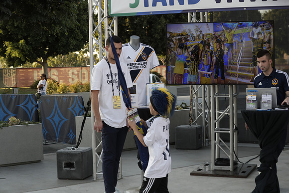 10242019_GalaxyViewingParty_GA_0142