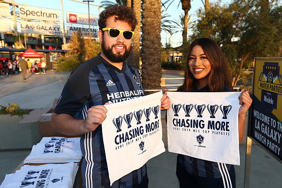 10242019_GalaxyViewingParty_GA_0551