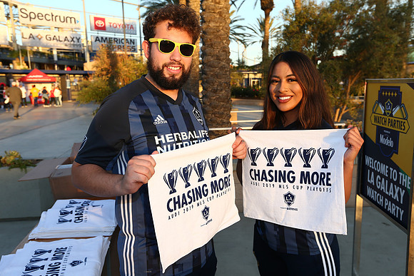 10242019_GalaxyViewingParty_GA_0549