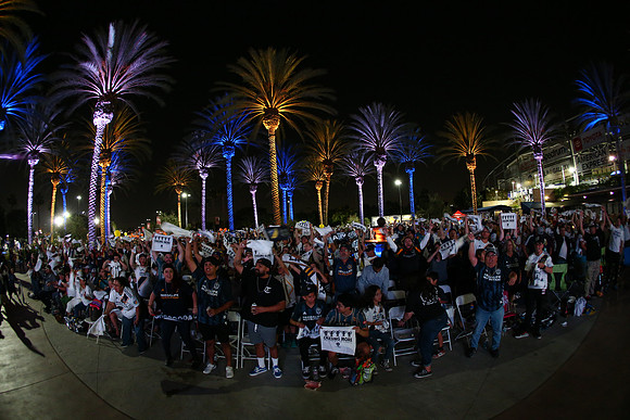 10242019_GalaxyViewingParty_GA_0844