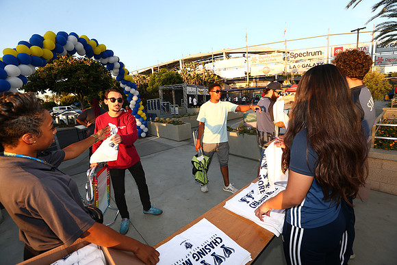 10242019_GalaxyViewingParty_GA_0500