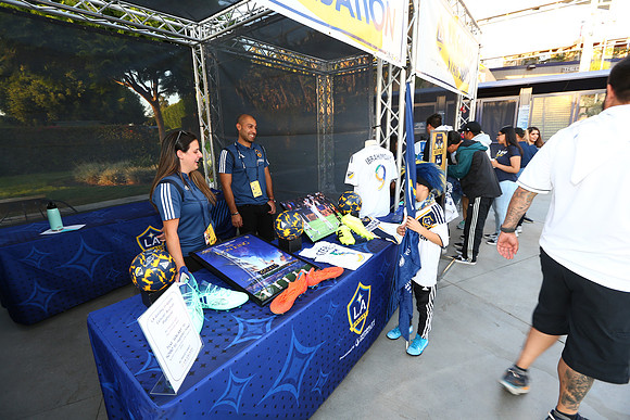 10242019_GalaxyViewingParty_GA_0497