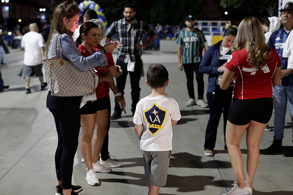 10242019_GalaxyViewingParty_GA_0298