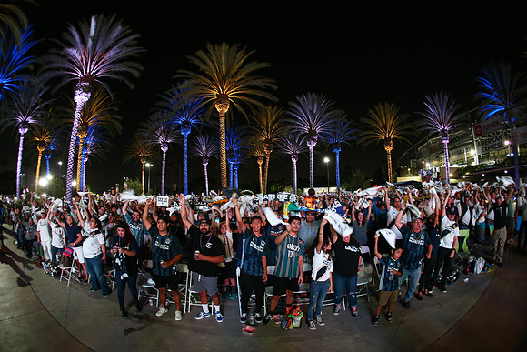 10242019_GalaxyViewingParty_GA_0881