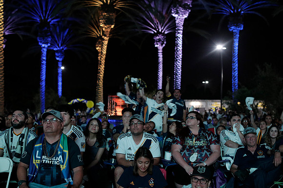 10242019_GalaxyViewingParty_GA_0333