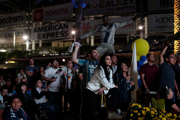 10242019_GalaxyViewingParty_GA_0326