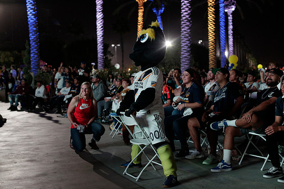 10242019_GalaxyViewingParty_GA_0349