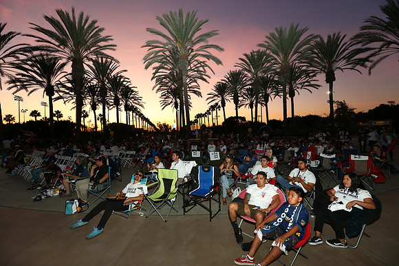 10242019_GalaxyViewingParty_GA_0674