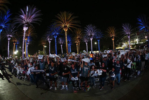 10242019_GalaxyViewingParty_GA_0849