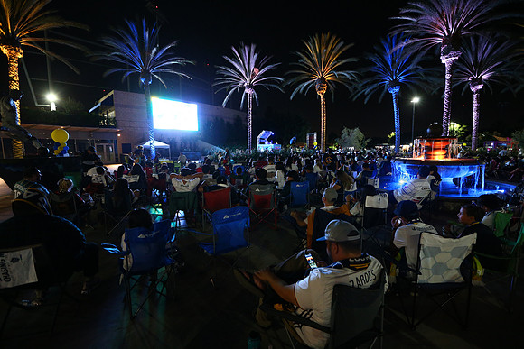 10242019_GalaxyViewingParty_GA_0728