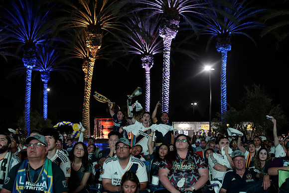 10242019_GalaxyViewingParty_GA_0335