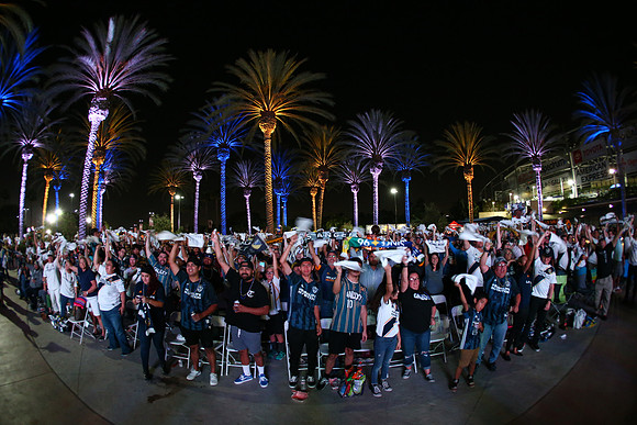 10242019_GalaxyViewingParty_GA_0884