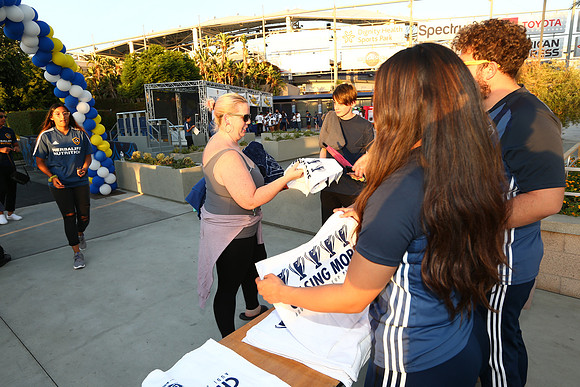 10242019_GalaxyViewingParty_GA_0530