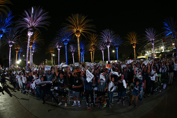 10242019_GalaxyViewingParty_GA_0854