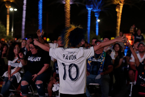 10242019_GalaxyViewingParty_GA_0366
