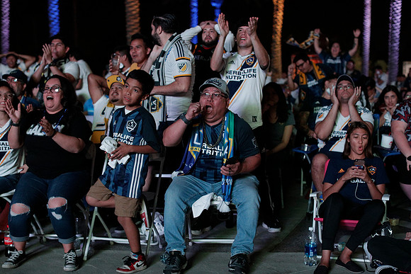 10242019_GalaxyViewingParty_GA_0403
