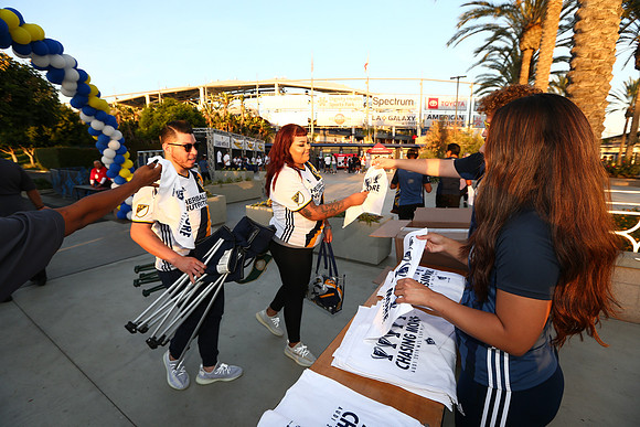 10242019_GalaxyViewingParty_GA_0546
