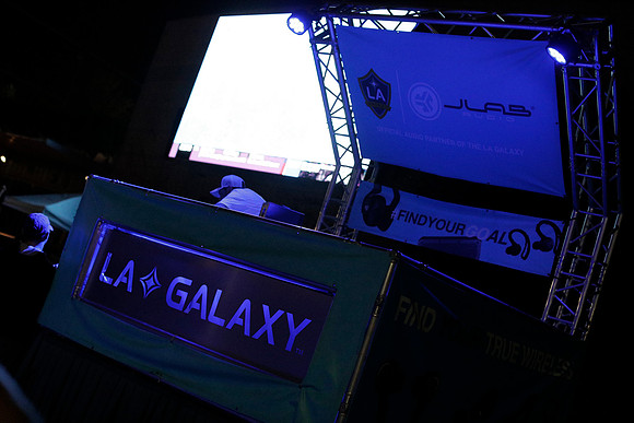 10242019_GalaxyViewingParty_GA_0438