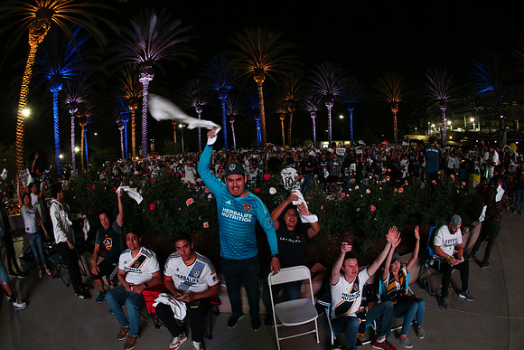10242019_GalaxyViewingParty_GA_0910