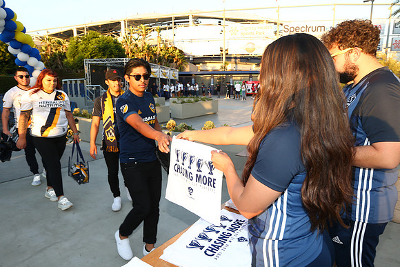 10242019_GalaxyViewingParty_GA_0538