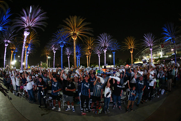 10242019_GalaxyViewingParty_GA_0873