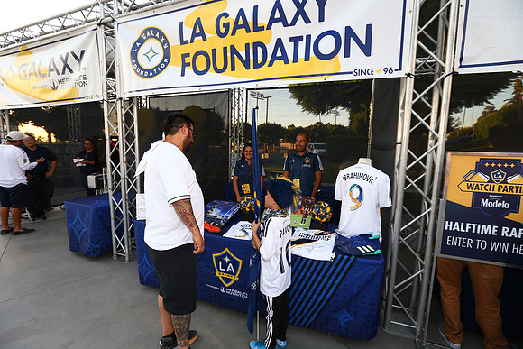 10242019_GalaxyViewingParty_GA_0496