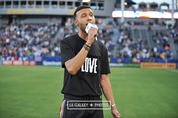 060219_LAGalaxy_vs_NERevolution_SC1170