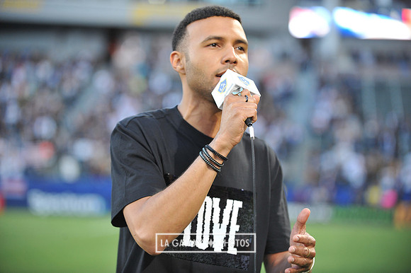 060219_LAGalaxy_vs_NERevolution_SC1175