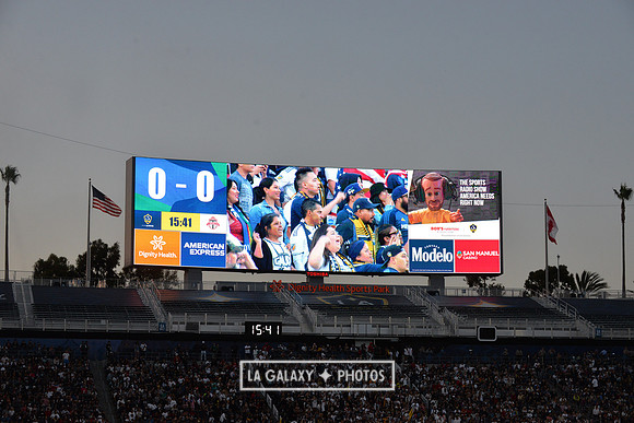 070419_Galaxy_vs_TorontoFC_SC_0901