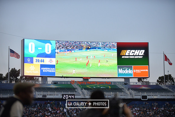 070419_Galaxy_vs_TorontoFC_SC_0951