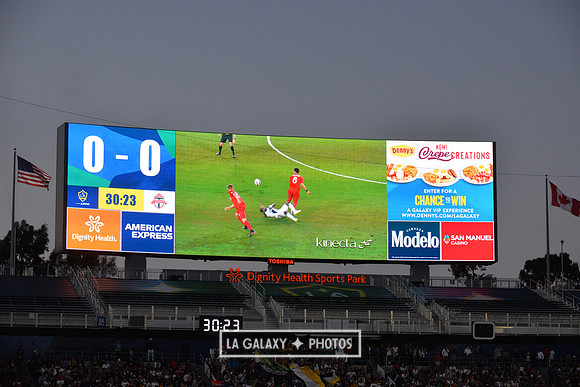 070419_Galaxy_vs_TorontoFC_SC_1069