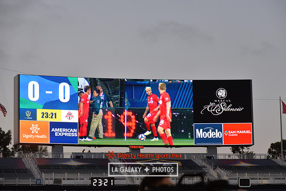 070419_Galaxy_vs_TorontoFC_SC_1001