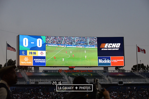 070419_Galaxy_vs_TorontoFC_SC_0943