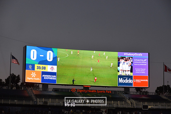 070419_Galaxy_vs_TorontoFC_SC_1112