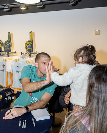 031624_LA_GALAXY_AD0205