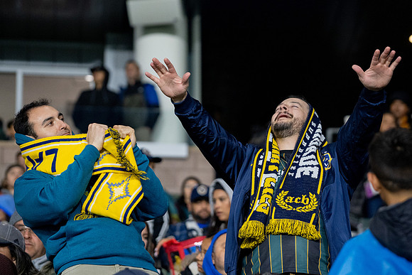 033024_LA_GALAXY_AD0328