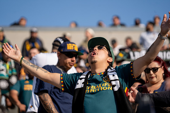 04212024_LA_GALAXY_AD0704