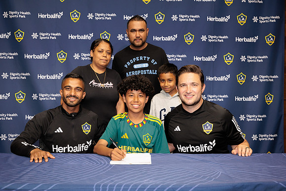 061025_LA_GALAXY_RM_028