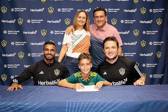 061025_LA_GALAXY_RM_016